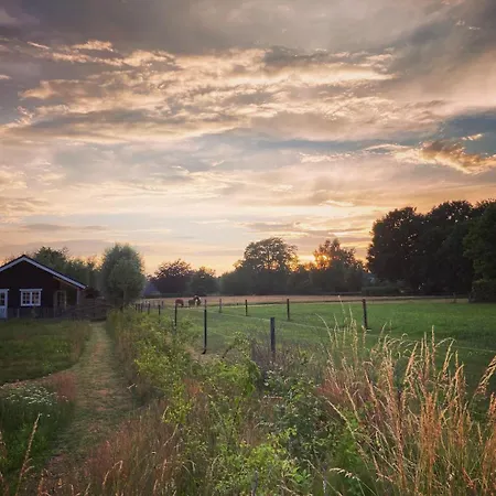 Buitenhuisje De Veldweg